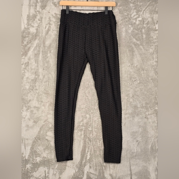 Pants - Black Bubble Leggings